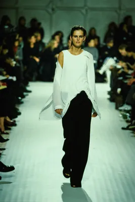 Ann Demeulemeester - S/S 1998 ‘Corps Humain’, look 2