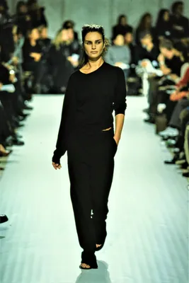 Ann Demeulemeester - S/S 1998 ‘Corps Humain’, look 21