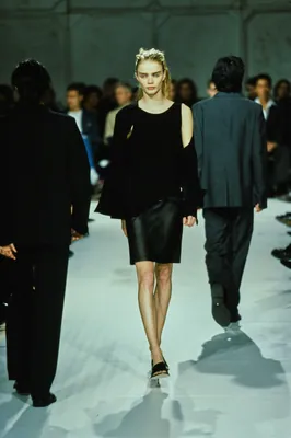 Ann Demeulemeester - S/S 1998 ‘Corps Humain’, look 23
