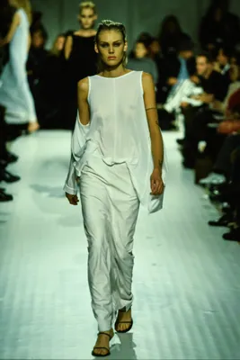 Ann Demeulemeester - S/S 1998 ‘Corps Humain’, look 47