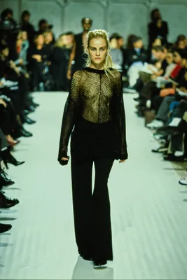 Ann Demeulemeester - S/S 1998 ‘Corps Humain’, look 63