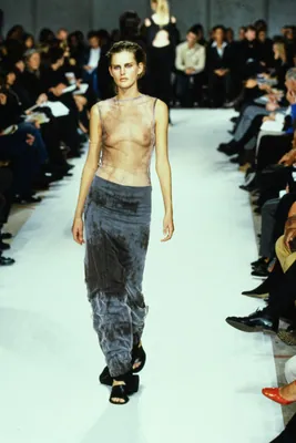Ann Demeulemeester - S/S 1998 ‘Corps Humain’, look 71