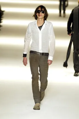 Dior Homme - A/W 2004 ‘Victim of the Crime’, look 32